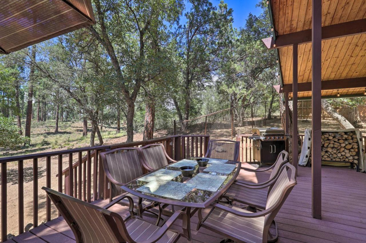 Rustic-Chic Prescott Cabin With Deck In Wooded Area! Kültér fotó